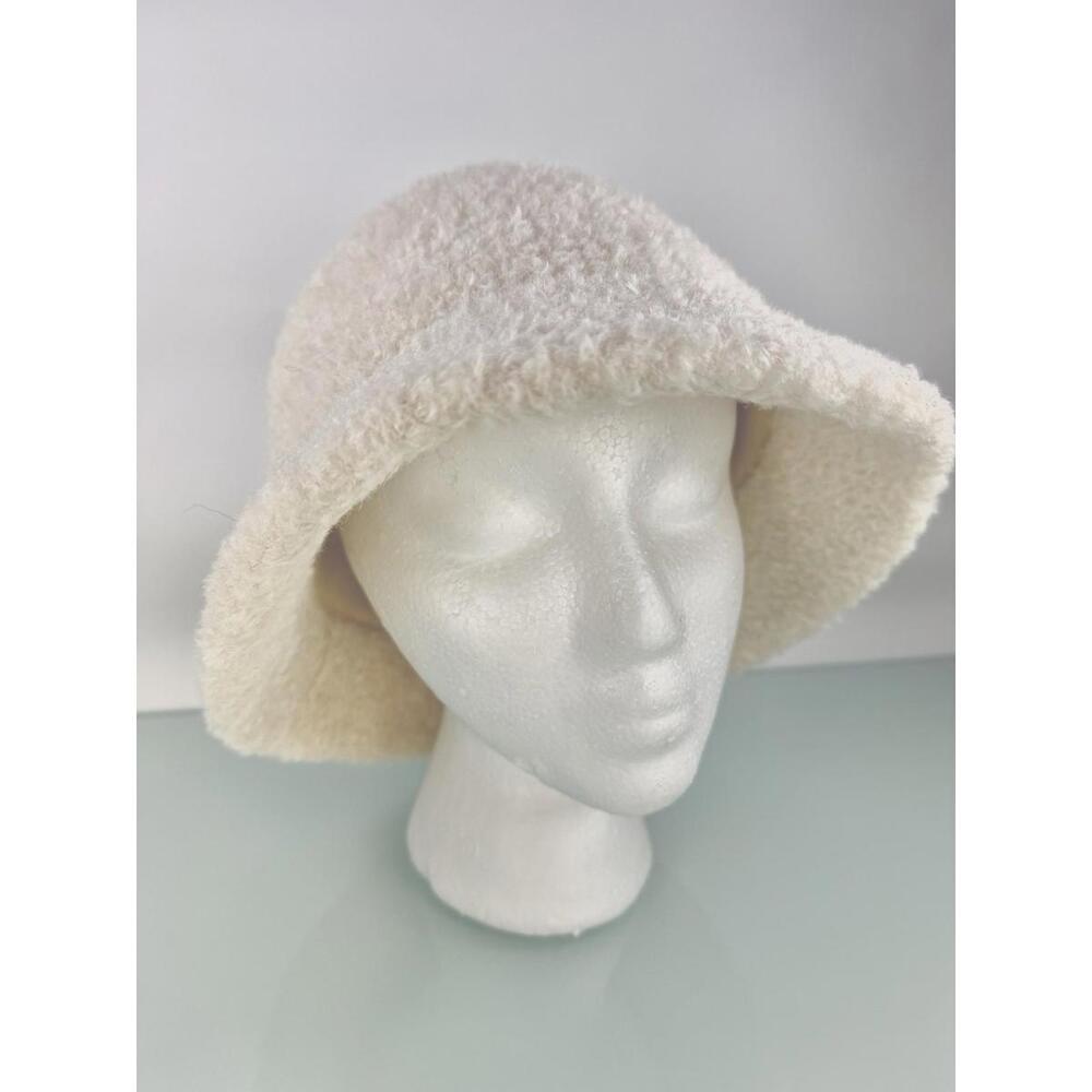 Y2K Teddy Bucket Hat‎ Cream Fuzzy Soft Girl 2000s OS Bratz